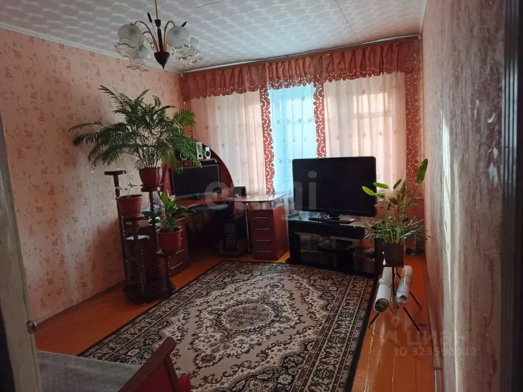 2-к кв. Нижегородская область, Выкса Гоголя мкр, 47 (41.0 м) - Фото 1