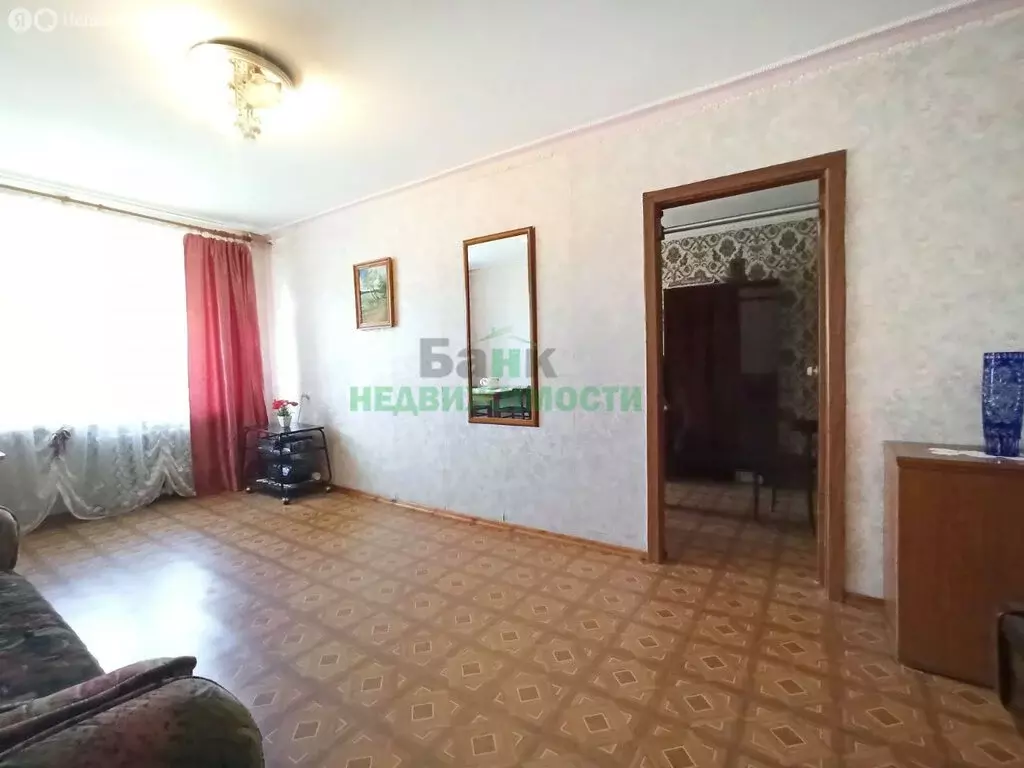 3-комнатная квартира: Балаково, улица Чапаева, 119 (62.3 м) - Фото 1