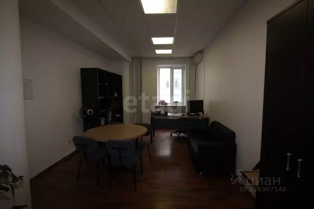 Офис в Тюменская область, Тюмень Олимпийская ул., 6к1 (106 м) - Фото 1