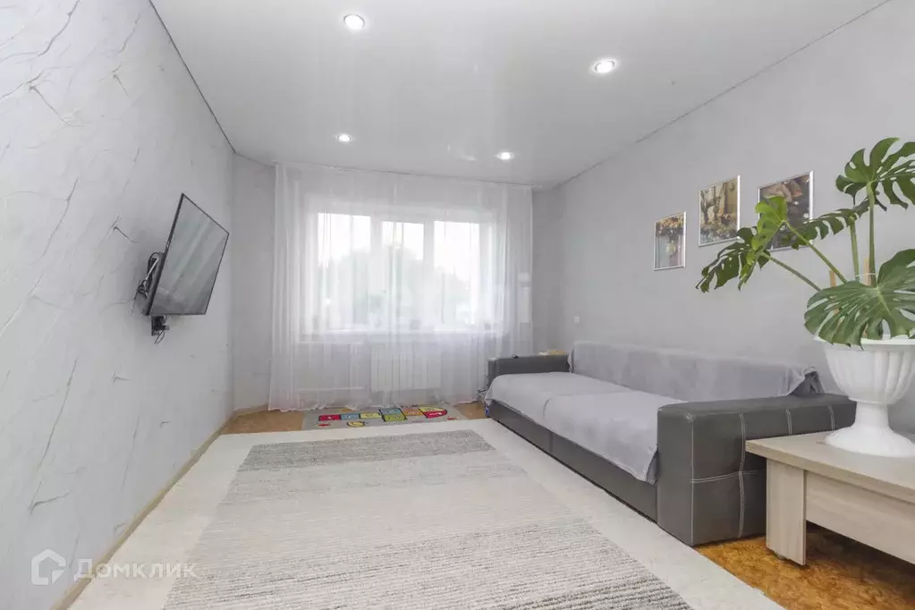Продаётся 3-к квартира, 62.5 м - Фото 0