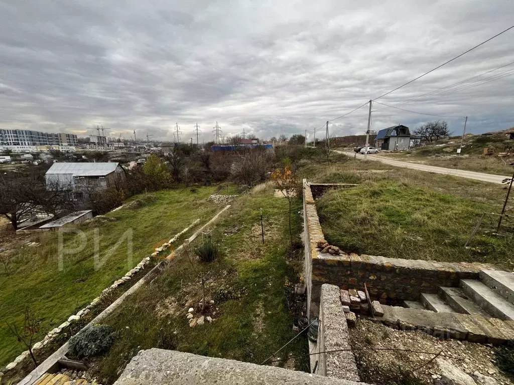 Участок в Севастополь ул. Парашютная, 3 (6.38 сот.) - Фото 1