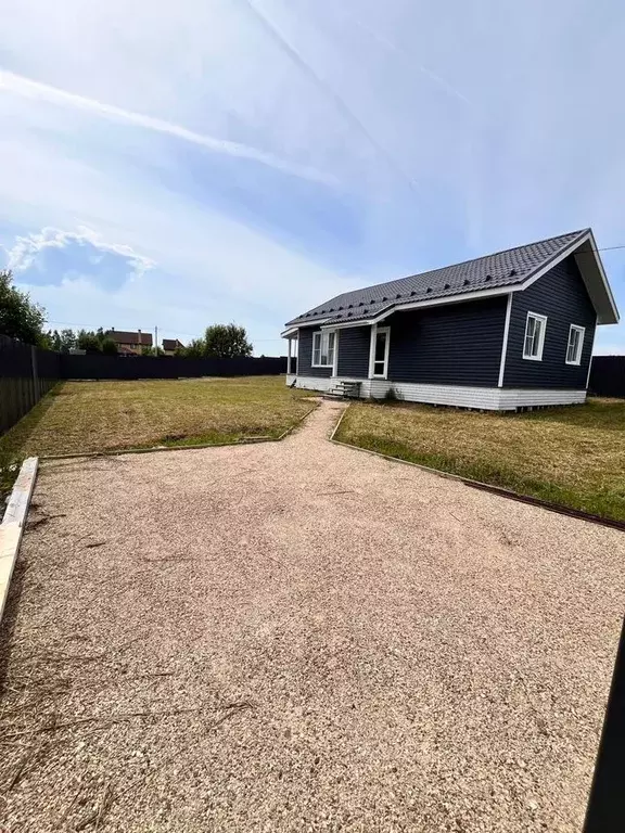 Дом в Московская область, Мытищи городской округ, д. Голенищево ул. ... - Фото 1