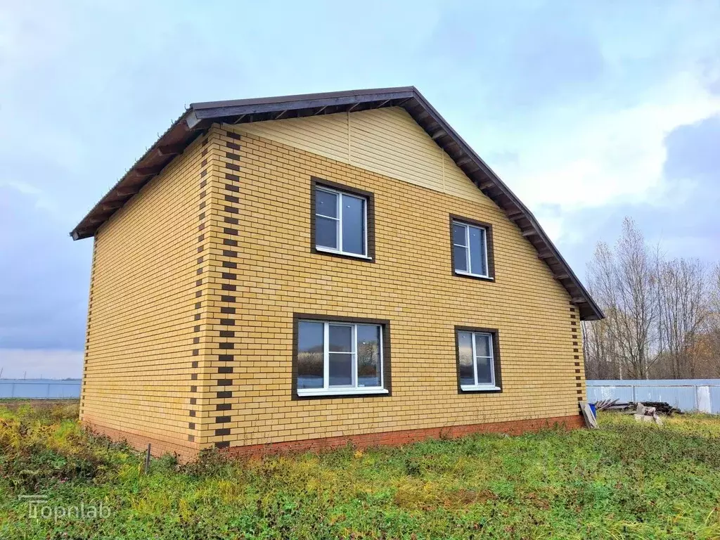 Дом в Марий Эл, Медведевский район, Знаменское с/пос, д. Кугенерка ул. ... - Фото 1