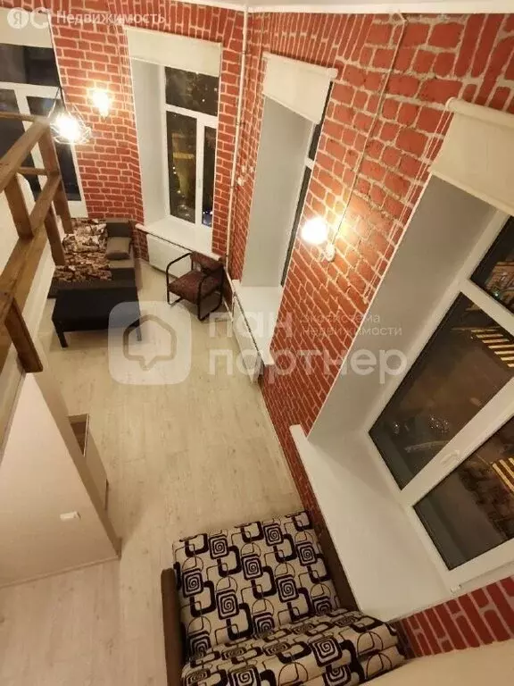 10-комнатная квартира: Санкт-Петербург, Бронницкая улица, 13 (167 м) - Фото 1