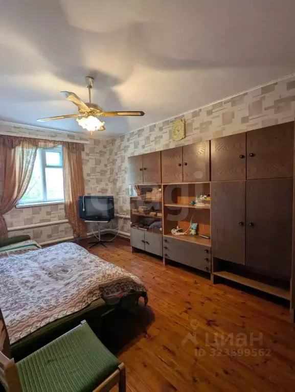 Дом в Крым, Черноморский район, с. Новосельское ул. Победы, 13 (93 м) - Фото 1