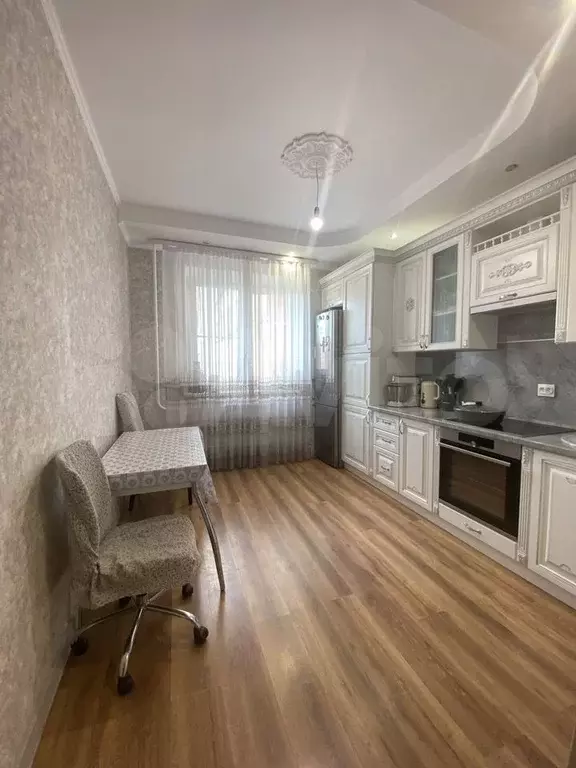 2-к. квартира, 62 м, 16/21 эт. - Фото 0