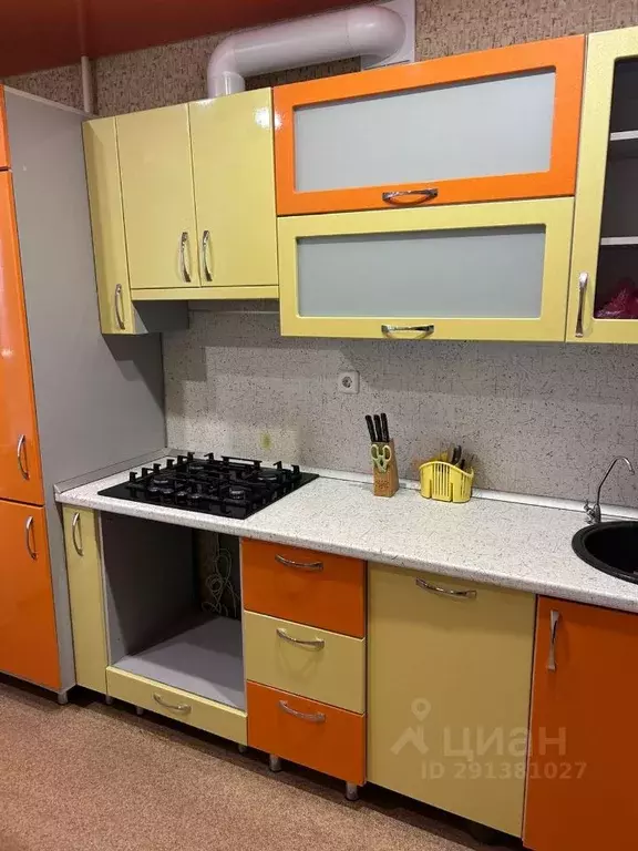 2-к кв. Курганская область, Курган ул. Анфиногенова, 57 (48.0 м) - Фото 1