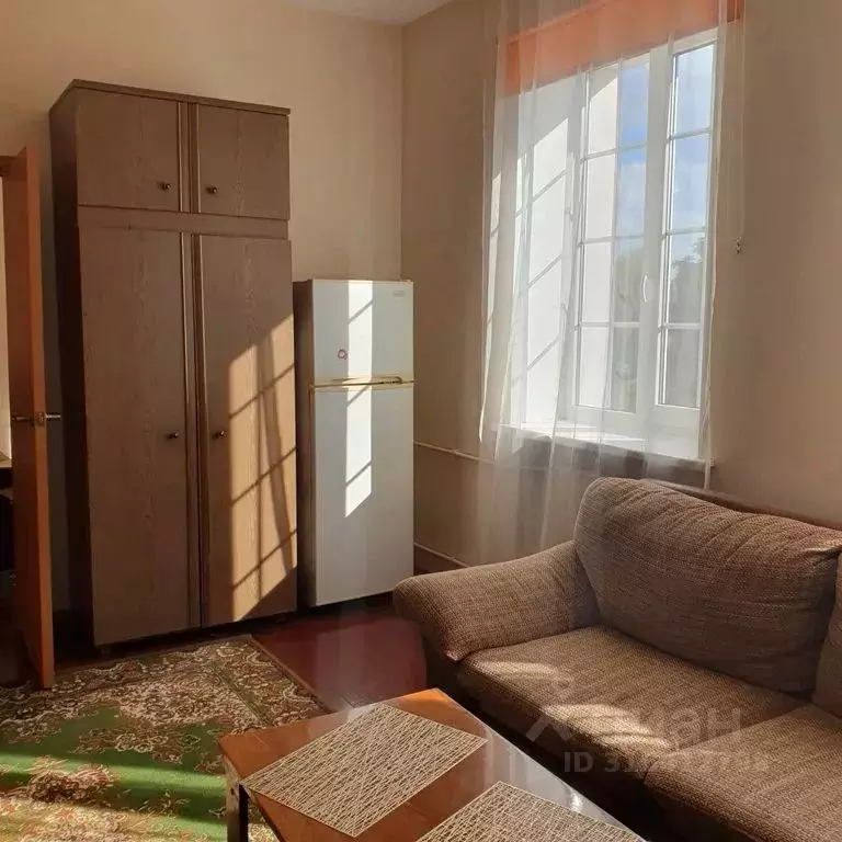 Комната Калининградская область, Славск Советская ул., 30 - Фото 2