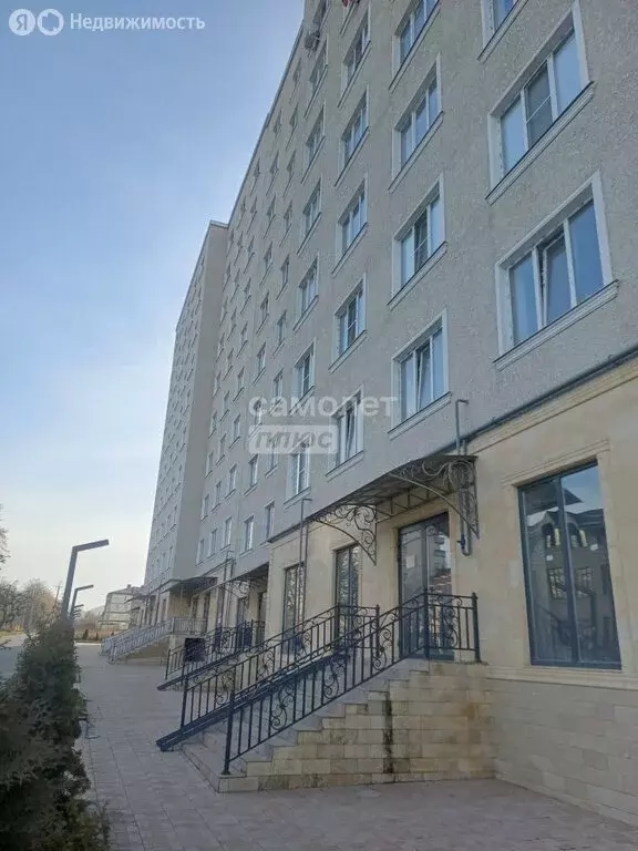 1-комнатная квартира: Нальчик, улица Налоева, 10 (49 м) - Фото 1