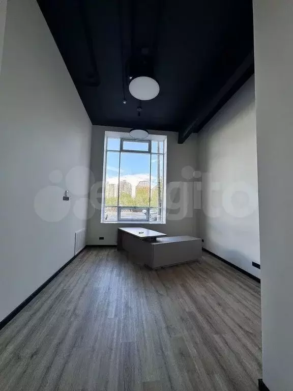 Продам офисное помещение, 296.4 м - Фото 1
