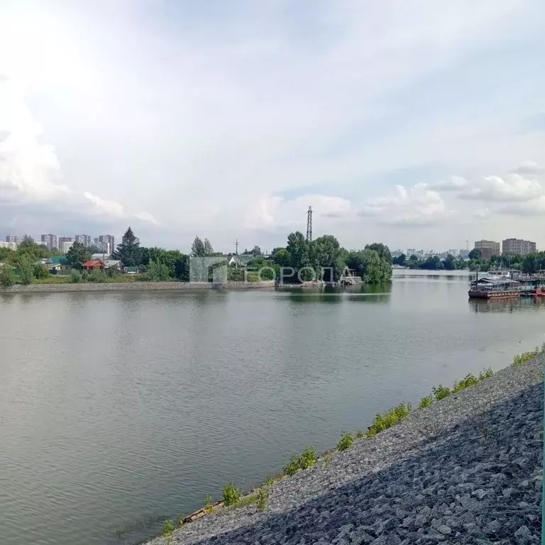 2-к кв. Новосибирская область, Новосибирск Междуреченская ул., 7/1 ... - Фото 0