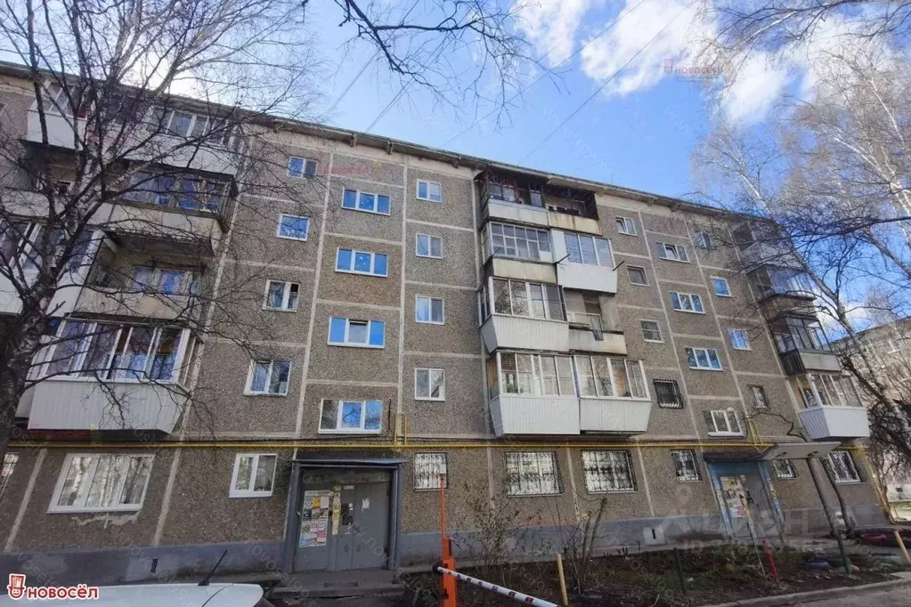 4-к кв. Свердловская область, Екатеринбург ул. Академика Бардина, 13к2 ... - Фото 1