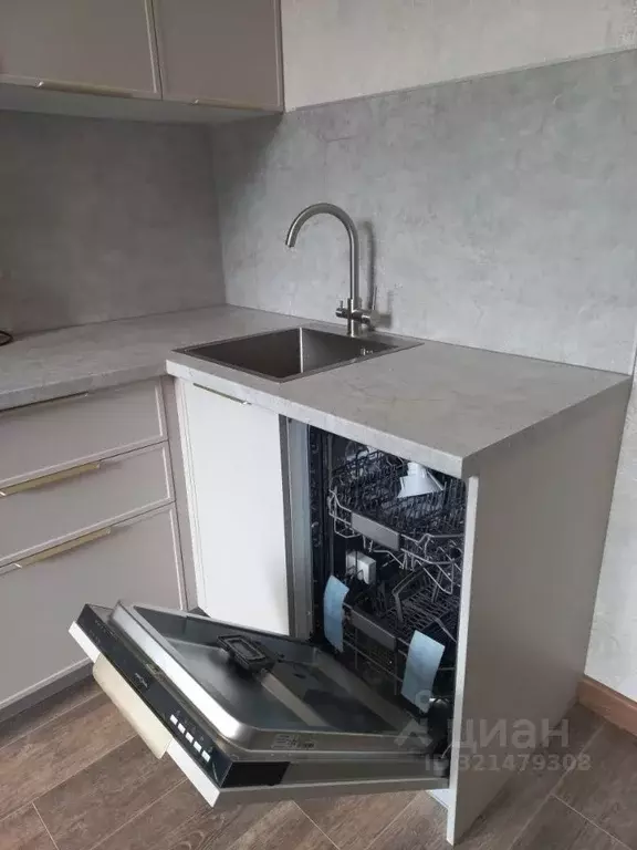 1-к кв. Московская область, Мытищи Новомытищинский просп., 62к1 (35.0 ... - Фото 1