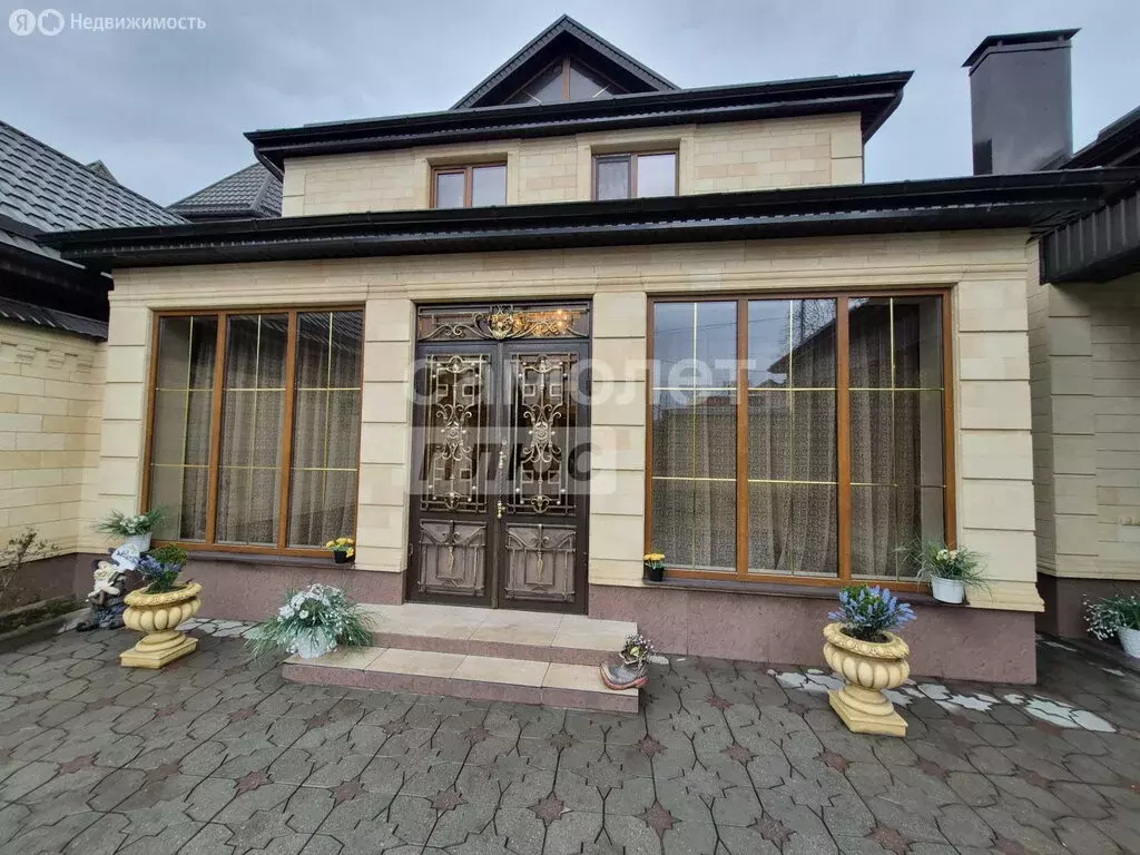 Дом в Нальчик, улица Калюжного (202 м) - Фото 1