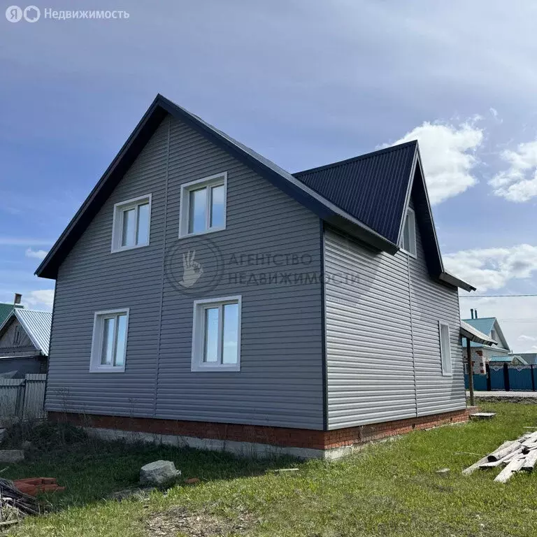 Дом в посёлок городского типа Балтаси, улица Г. Ахунова, 16 (148 м) - Фото 1
