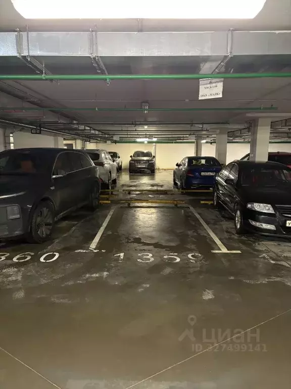 Гараж в Московская область, Химки ул. Кудрявцева, 11 (14 м) - Фото 1