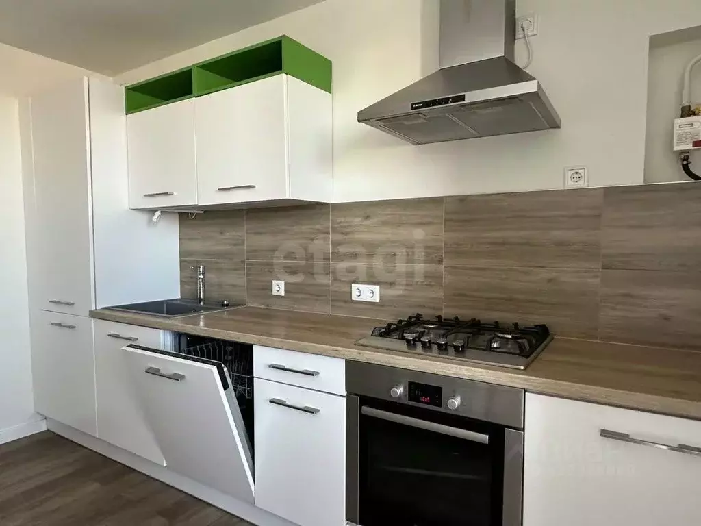 4-к кв. Ямало-Ненецкий АО, Новый Уренгой просп. Губкина, 26 (162.0 м) - Фото 1