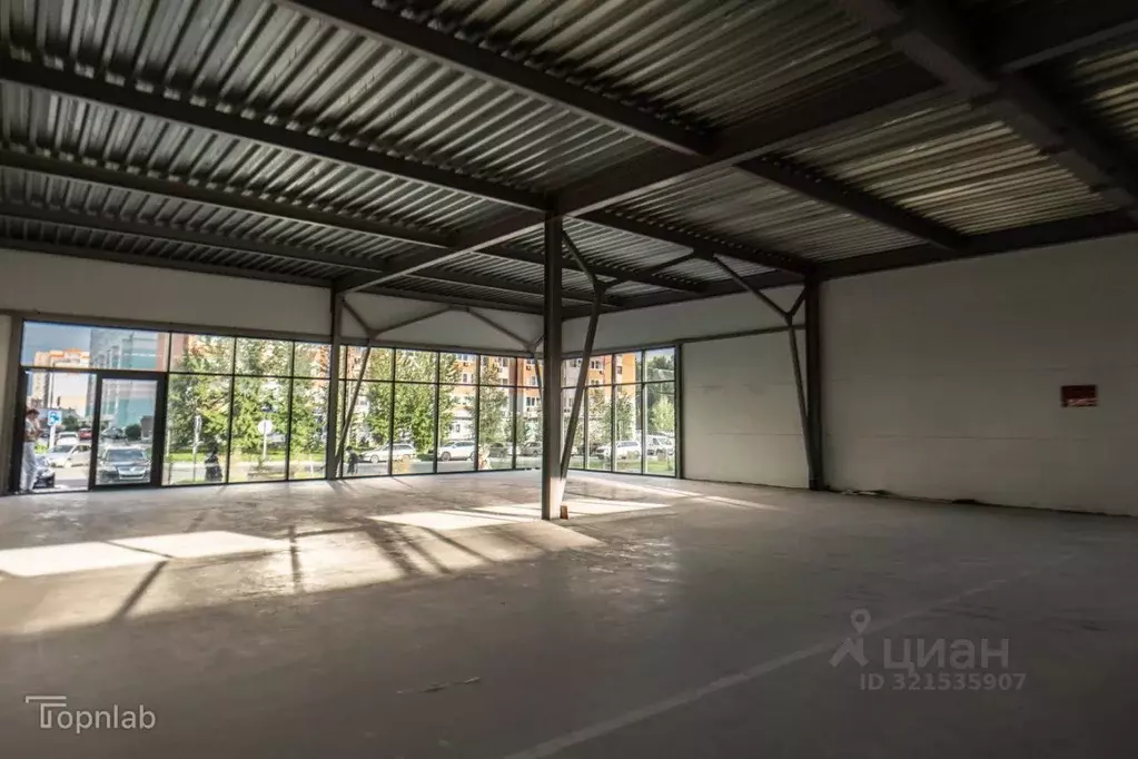 Помещение свободного назначения в Алтайский край, Барнаул ул. 65 лет ... - Фото 1