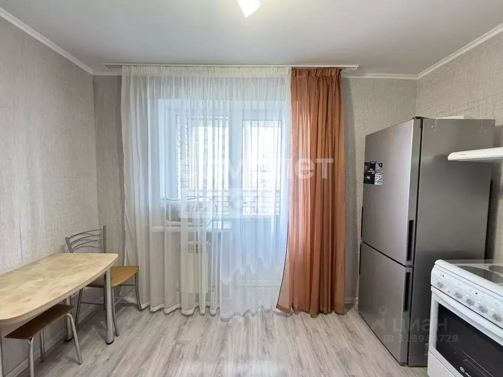 1-к кв. Брянская область, Брянск ул. Комарова, 49 (36.0 м) - Фото 1