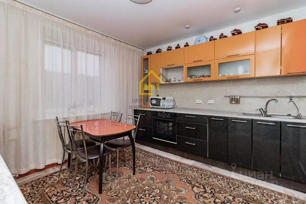 3-к кв. Челябинская область, Челябинск ул. Громова, 5А (94.7 м) - Фото 2