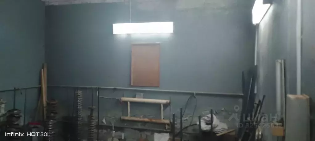 Помещение свободного назначения в Удмуртия, Глазов Сибирская ул., 83 ... - Фото 1