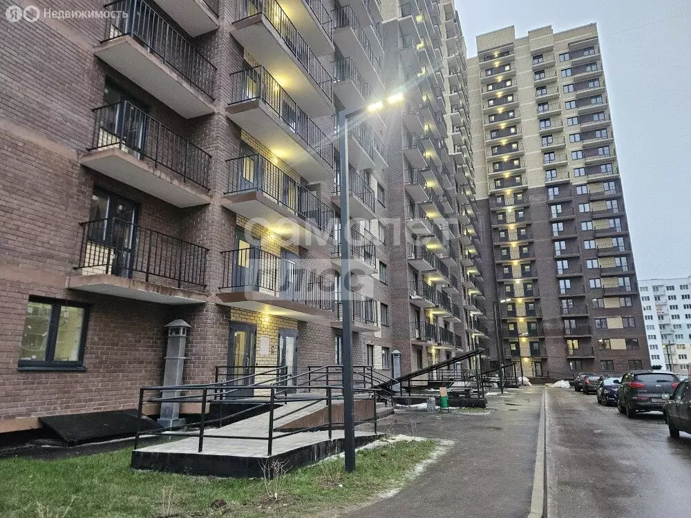 1-комнатная квартира: Ярославль, улица Строителей, 18 (32.6 м) - Фото 1