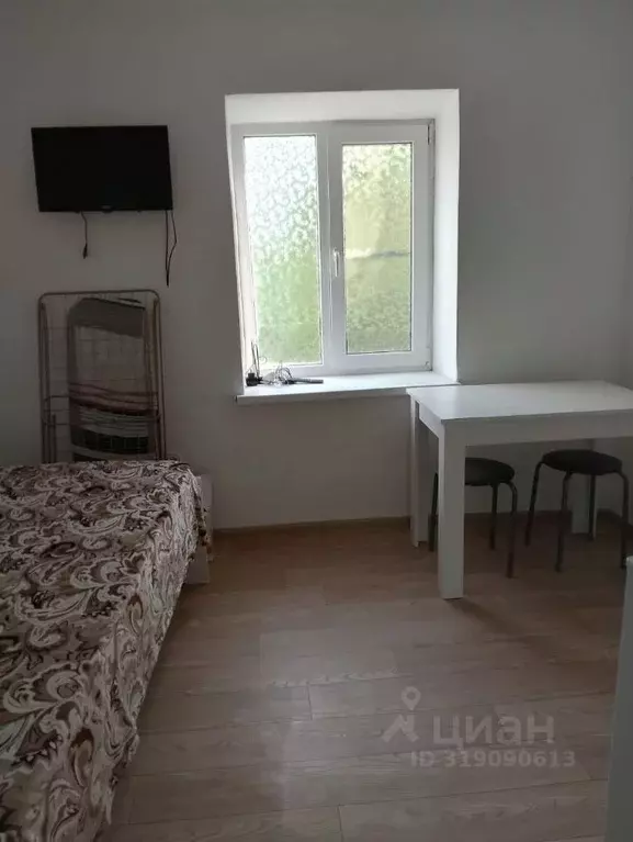1-к кв. Ставропольский край, Кисловодск ул. 40 лет Октября, 7 (26.0 м) - Фото 0