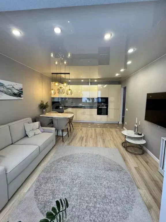 3-к кв. Тюменская область, Тюмень ул. Энергетиков, 53к1 (93.0 м) - Фото 1