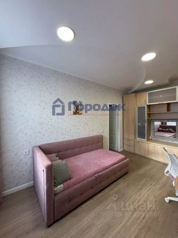 4-к кв. Свердловская область, Каменск-Уральский пос. Трубный, ул. ... - Фото 2