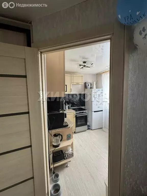 2-комнатная квартира: Томск, проспект Ленина, 212А (45 м) - Фото 1