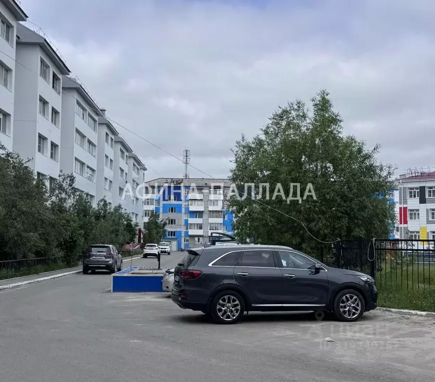 2-к кв. Ямало-Ненецкий АО, Надым ул. Сенькина, 1 (56.7 м) - Фото 1