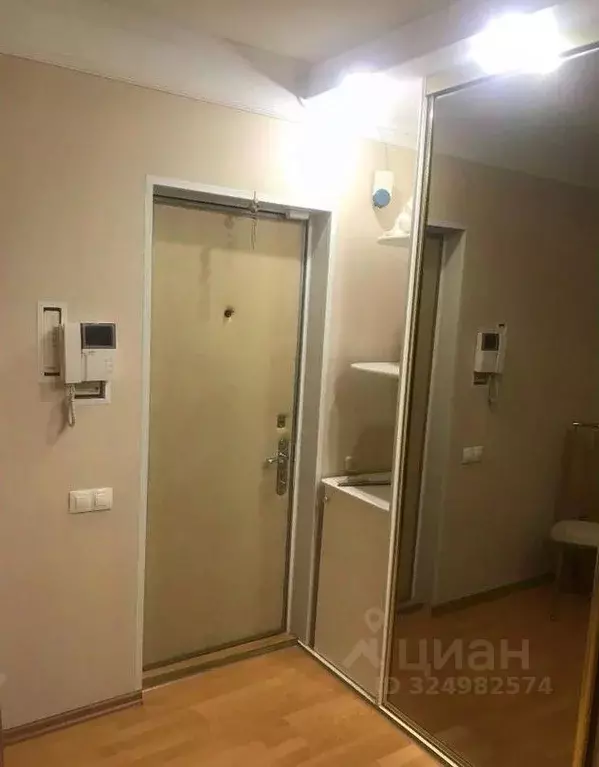 3-к кв. Белгородская область, Старый Оскол Восточный мкр, 10 (75.0 м) - Фото 2