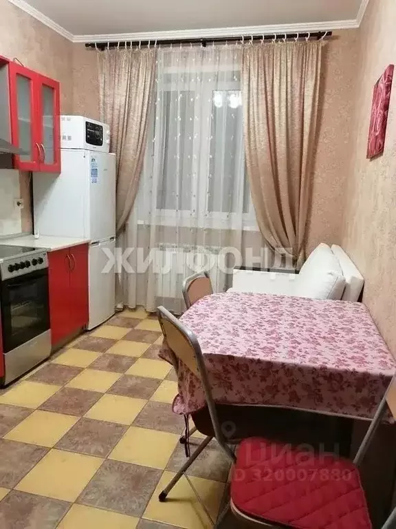 1-к кв. Новосибирская область, Новосибирск ул. Фрунзе, 49 (42.0 м) - Фото 0