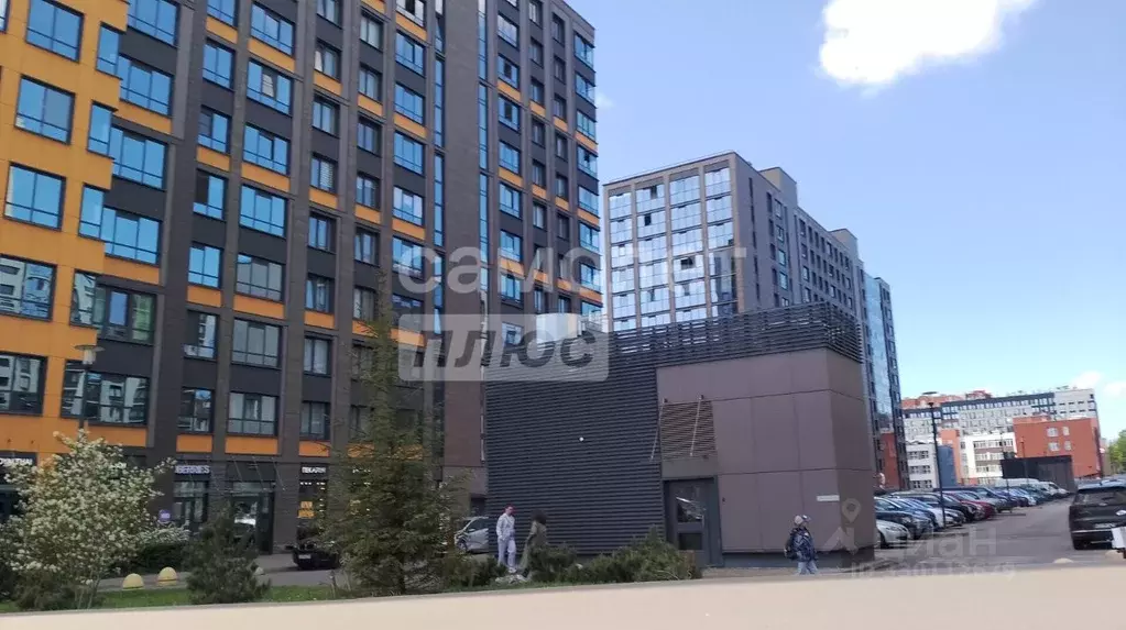 Гараж в Санкт-Петербург Светлановский просп., 8 (13 м) - Фото 1