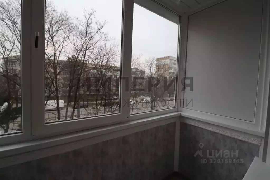 1-к кв. Крым, Симферополь ул. 60 лет Октября, 8 (30.0 м) - Фото 2