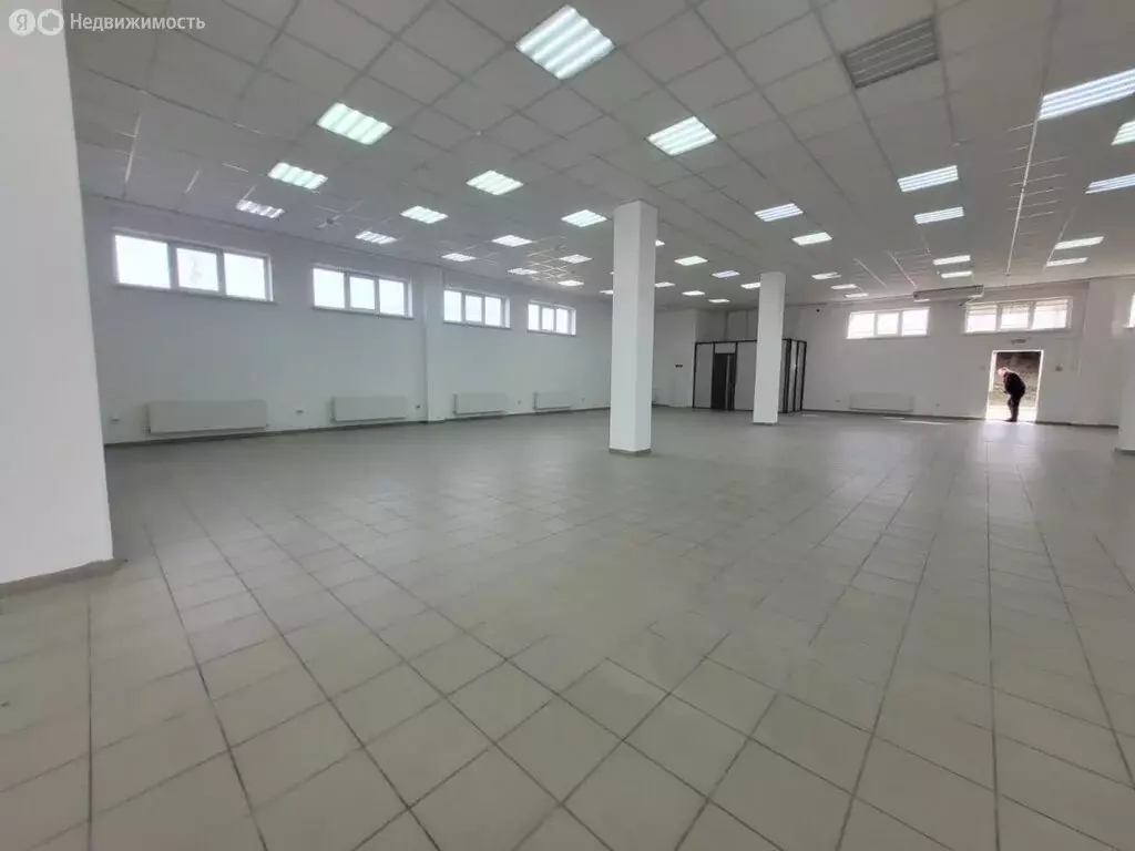 Помещение свободного назначения (400 м) - Фото 2