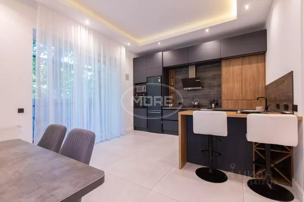 3-к кв. Калининградская область, Калининград ул. Марата, 1 (120.0 м) - Фото 1