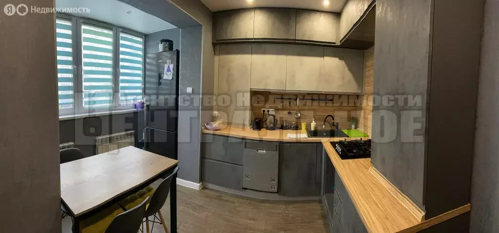 2-комнатная квартира: Смоленск, Звёздная улица, 2А (60 м) - Фото 0