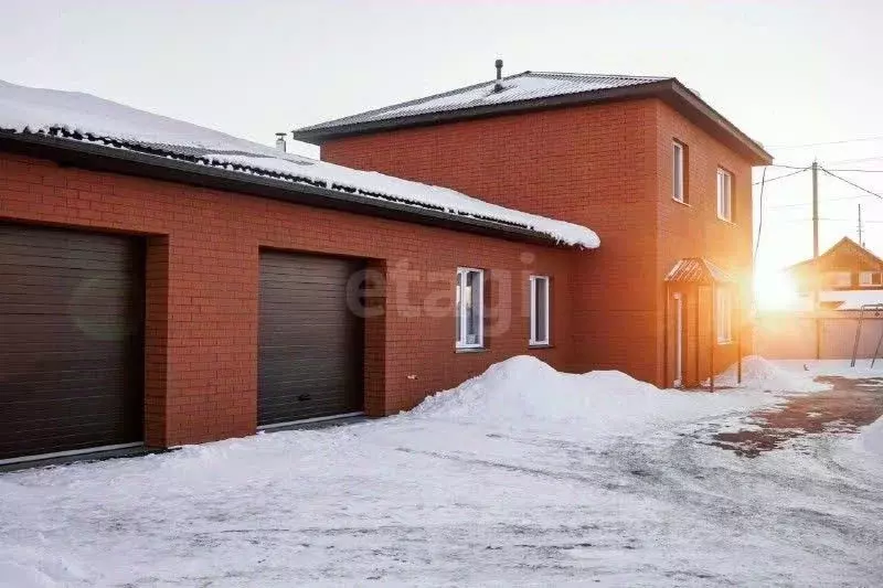 Дом в Курганская область, Курган Глинки мкр, ул. Солодкова, 22Б (215 ... - Фото 1