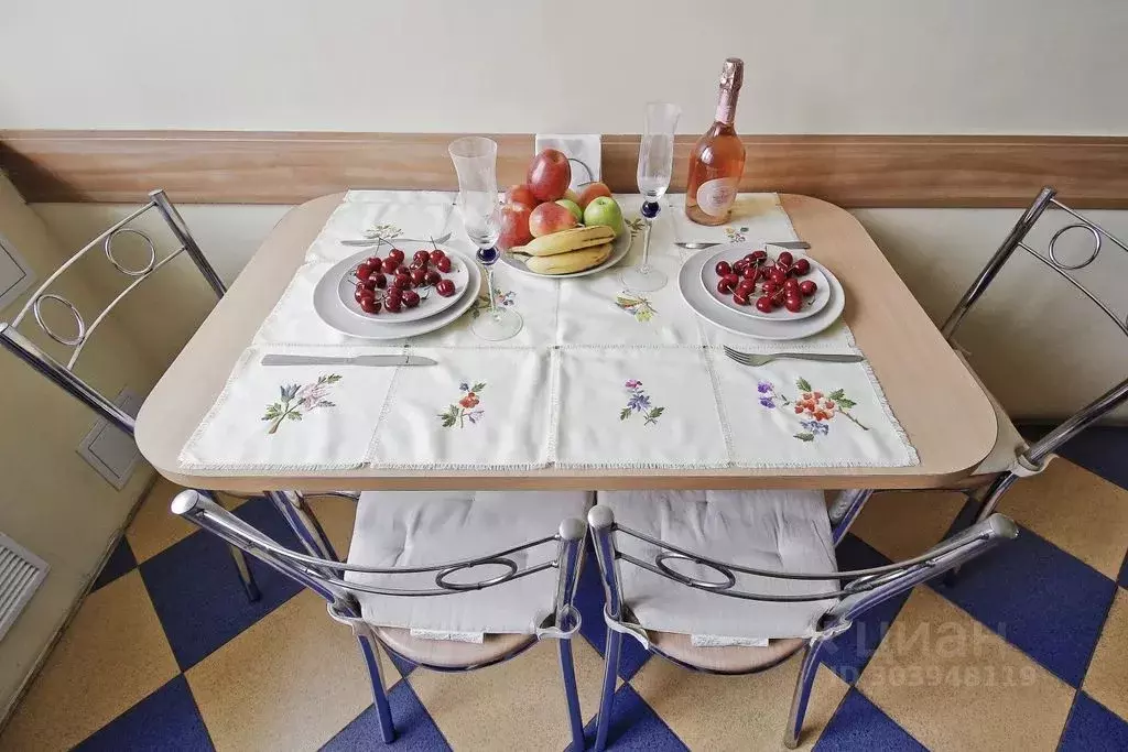 2-к кв. Калининградская область, Калининград ул. Ушинского, 1 (54.0 м) - Фото 2