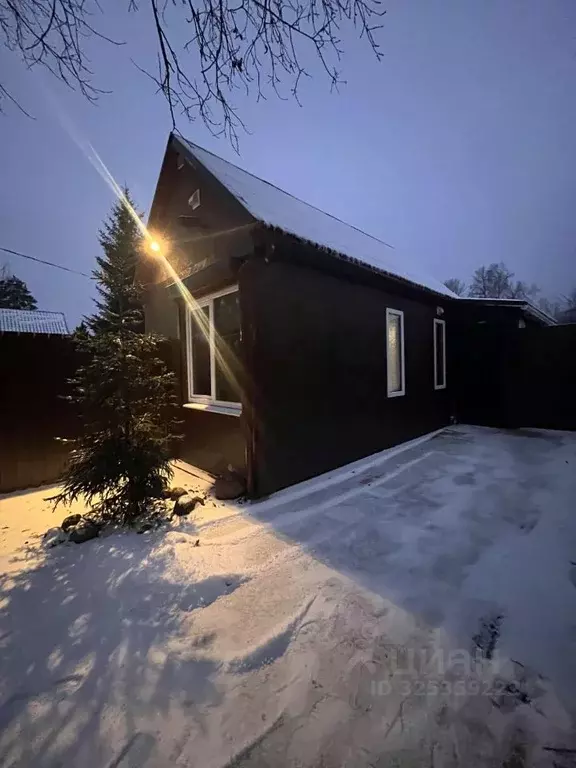 Дом в Московская область, Солнечногорск городской округ, с. Алабушево ... - Фото 1