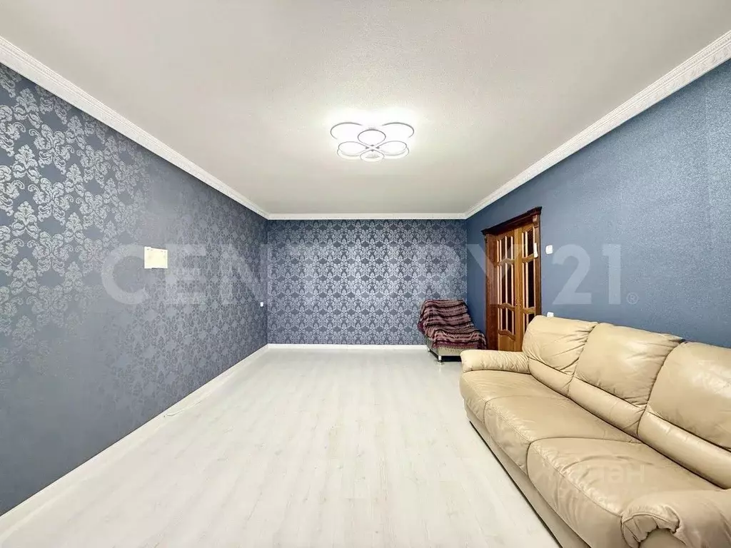 3-к кв. Чувашия, Чебоксары просп. 9-й Пятилетки, 2к3 (106.2 м) - Фото 2