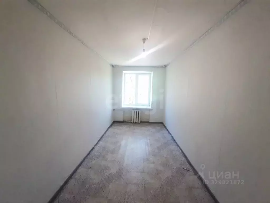 Комната Ленинградская область, Кириши Пионерская ул., 2 (12.0 м) - Фото 1