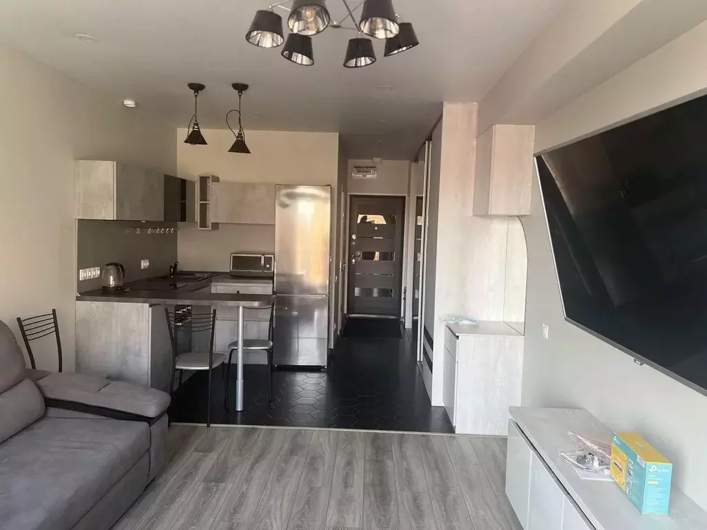 Студия Приморский край, Владивосток ул. Махалина, 10 (30.9 м) - Фото 1