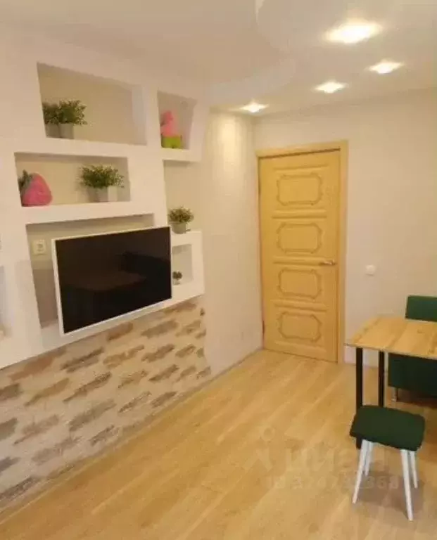 1-к кв. Псковская область, Псков Рижский просп., 47 (60.0 м) - Фото 1