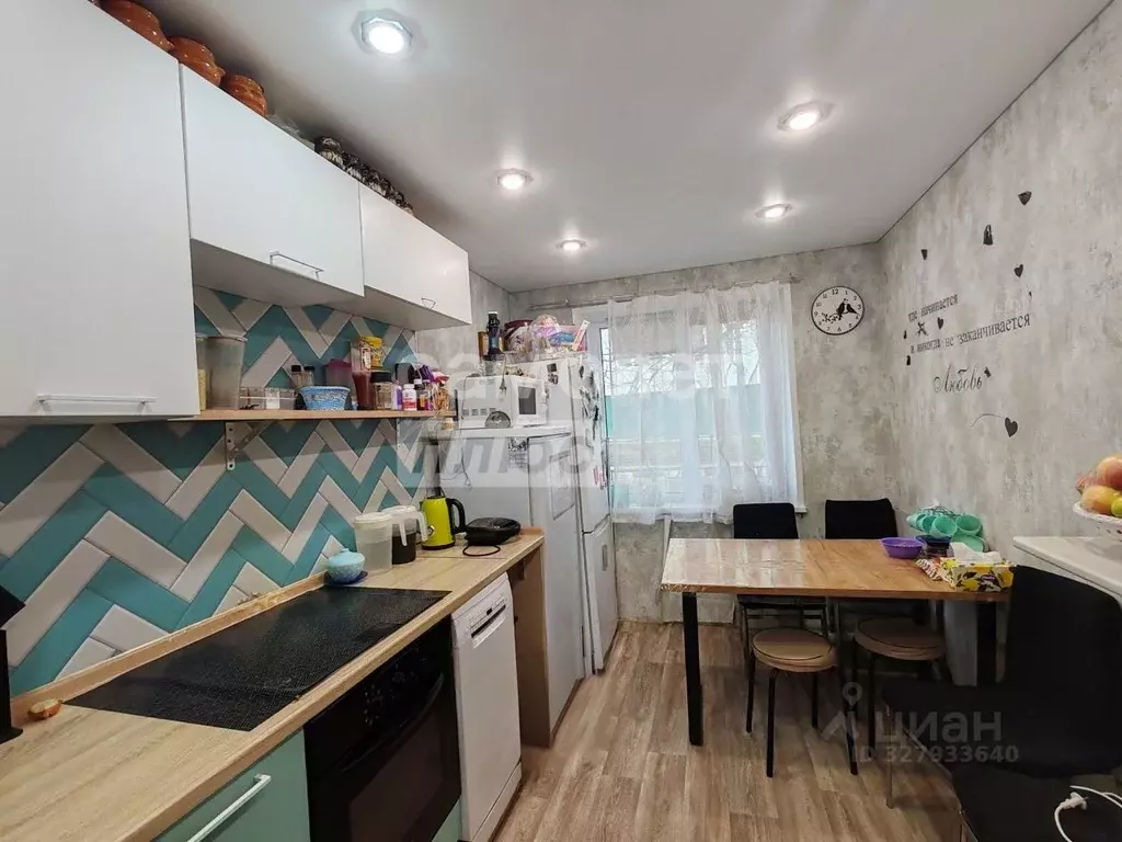 3-к кв. Белгородская область, Старый Оскол Жукова мкр, 3 (64.0 м) - Фото 1