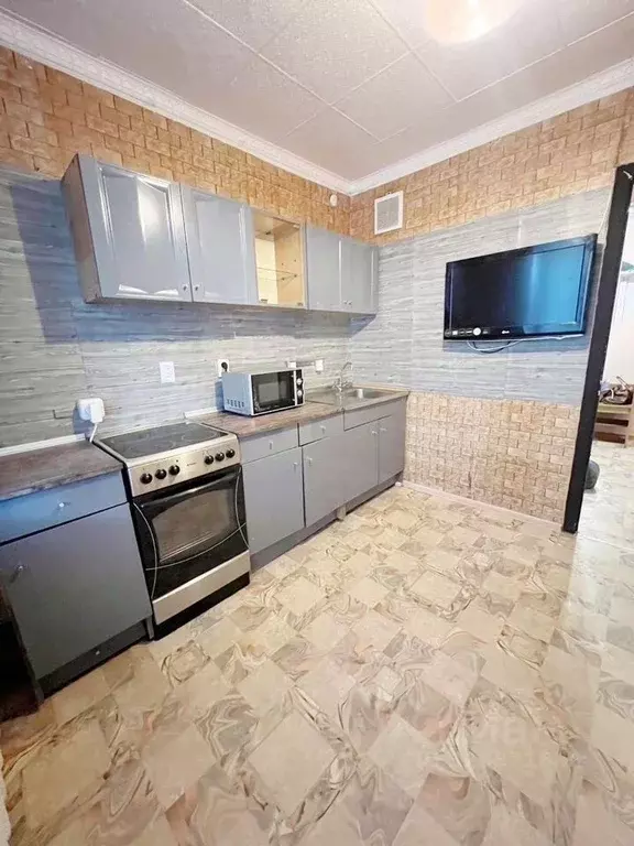 2-к кв. Ленинградская область, Кириши просп. Героев, 24 (53.0 м) - Фото 1