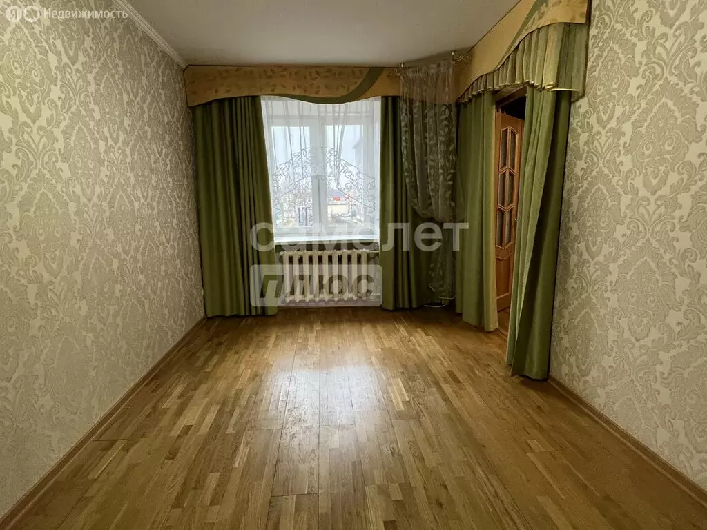 3-комнатная квартира: Сыктывкар, Октябрьский проспект, 152 (58.2 м) - Фото 1