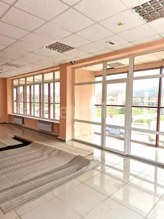 Торговая площадь в Сахалинская область, Южно-Сахалинск Зимняя ул., 2А ... - Фото 2