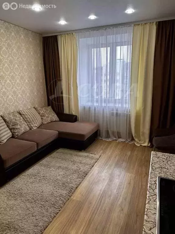 2-комнатная квартира: Тюмень, Линейная улица, 11 (52.5 м) - Фото 1